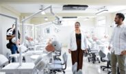 Reconoce SSY vocación y compromiso del gremio odontológico en su día
