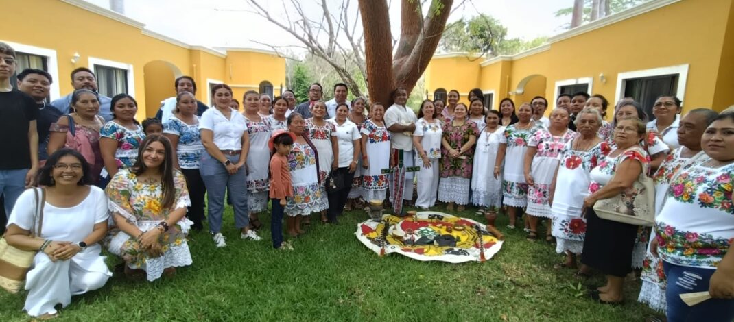Reconocen labor de parteras tradicionales del sur de Yucatán