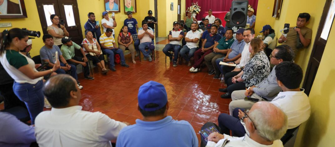 INAH y Gobierno de Yucatán reiteran apertura al diálogo con artesanos y guías turísticos de Chichén Itzá