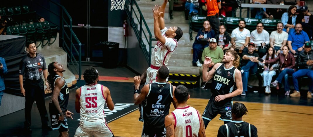 Disputa Zonkeys quinto juego de la serie ante Ángeles