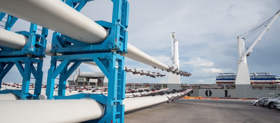 Arriban a Progreso componentes para el Parque Eólico Tizimín II, con inversión de 2,600 millones de pesos y mil empleos